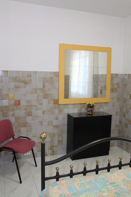 Dimora Rinaldi Empoli Exterior foto
